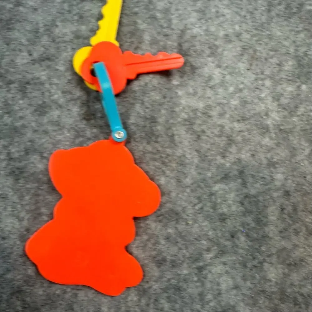 Vintage Fisher Price My Pretty Purse Comb Keychain Keys Play Dress Up 80s